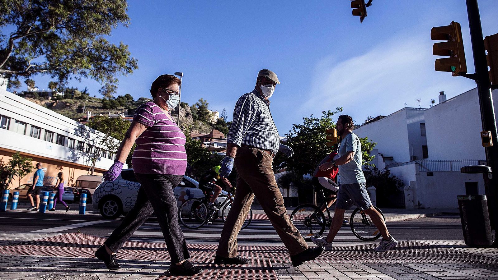 La mitad de la población pasará el lunes a la Fase 1