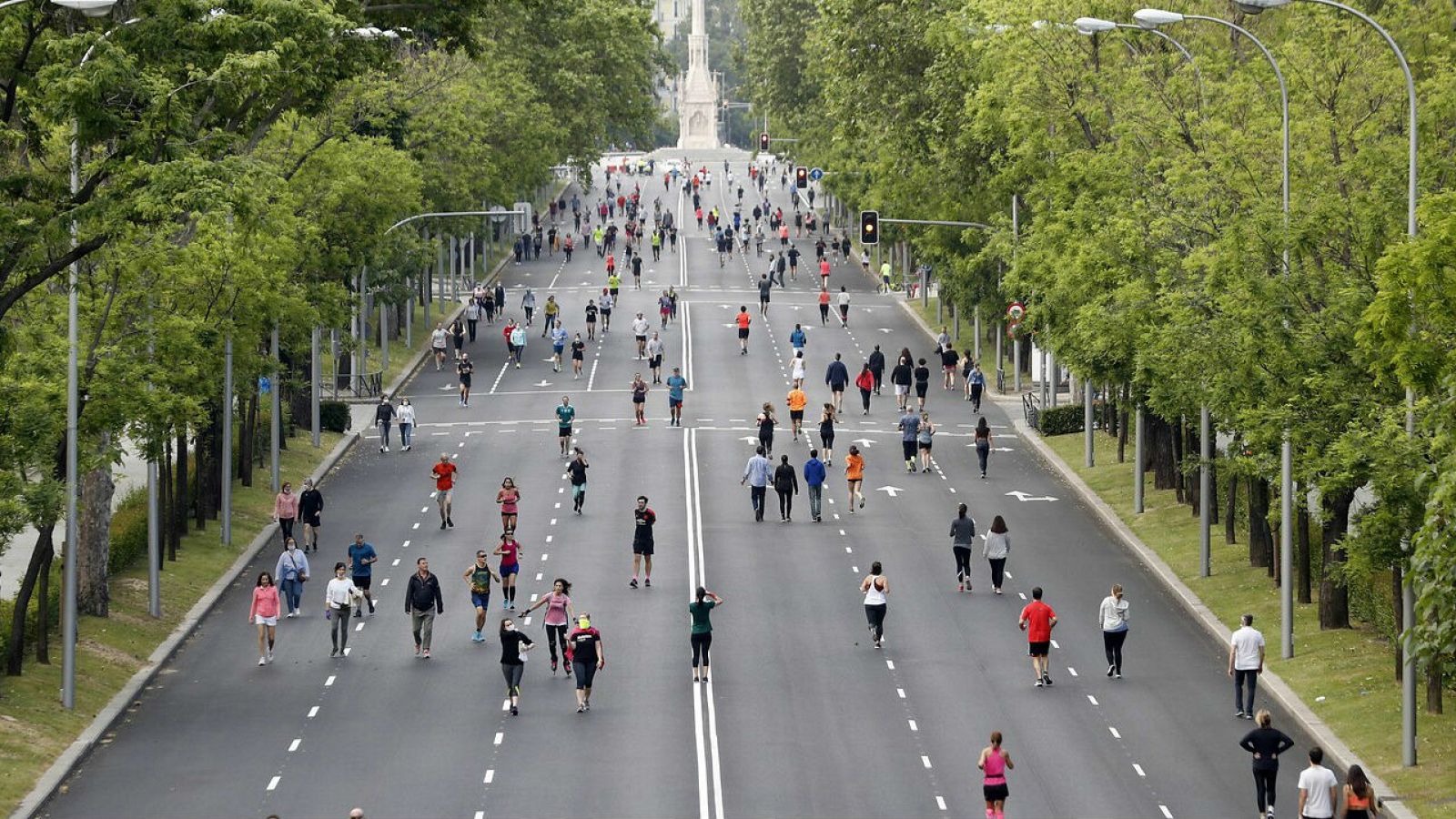 Madrid peatonaliza 29 tramos los fines de semana en toda la ciudad para evitar aglomeraciones - RTVE.es