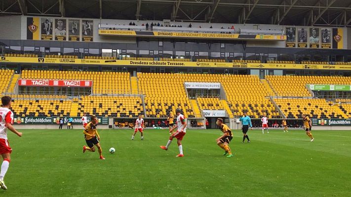 Especial Coronavirus - Dos positivos por coronavirus en el Dinamo Dresde y el equipo aislado, a una semana de la vuelta del fútbol alemán