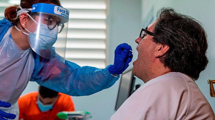 Informativo 24h - Fernando Simón explica las razones por las que Madrid, Comunidad Valenciana y ciertas zonas de Castilla-La Mancha no han pasado a la Fase 1