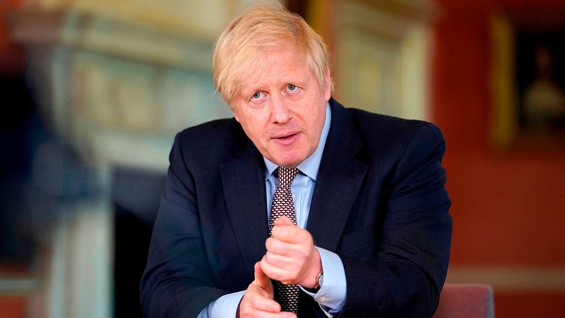 Johnson suaviza el confinamiento en el Reino Unido y planea una desescalada en tres fases