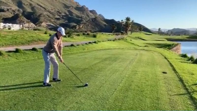 Primeros recorridos en los campos de golf en la desescalada