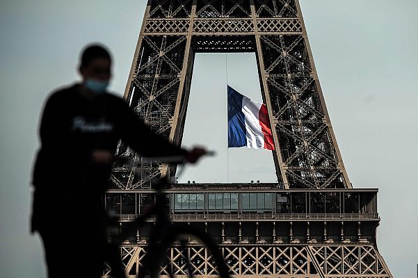 Cautela en el primer día de desconfinamiento y vuelta al trabajo en Francia