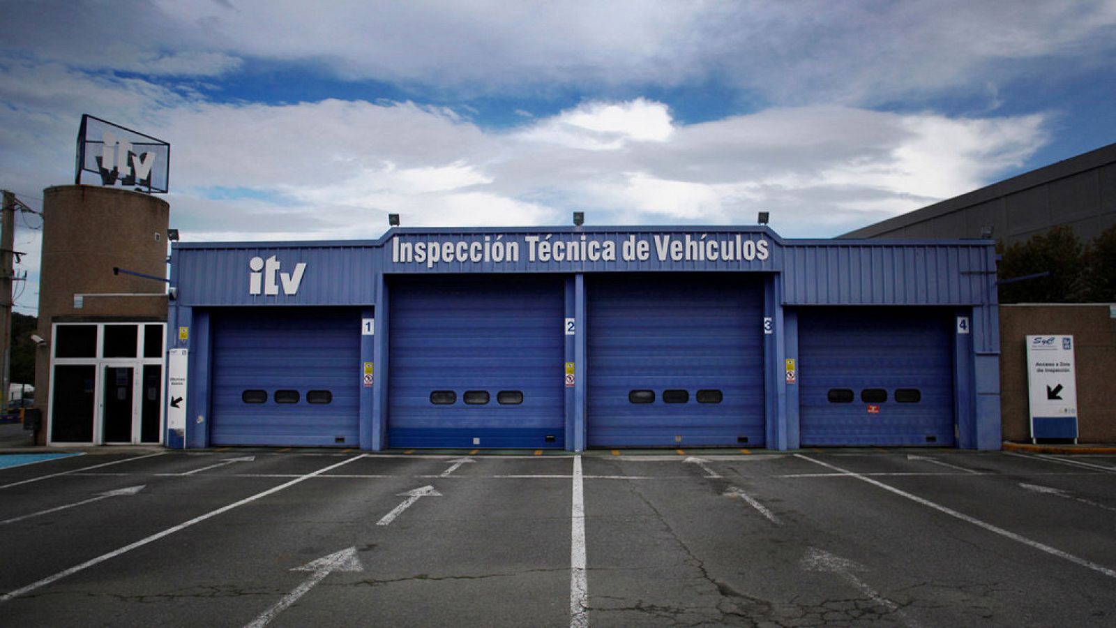 Coronavirus | Así funciona una ITV de La Rioja en la Fase 1 de la desescalada - La mañana | Ver