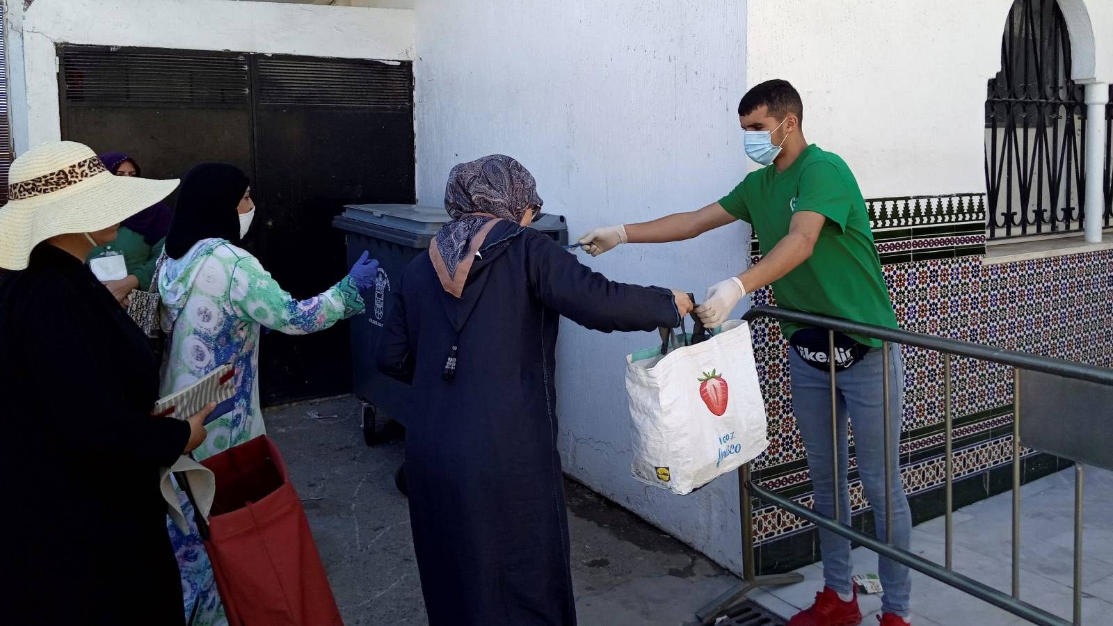 Los comedores sociales no dan abasto por la crisis del coronavirus