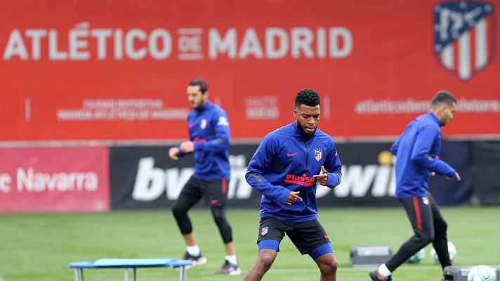 Telediario 1 - Las nuevas rutinas del fútbol