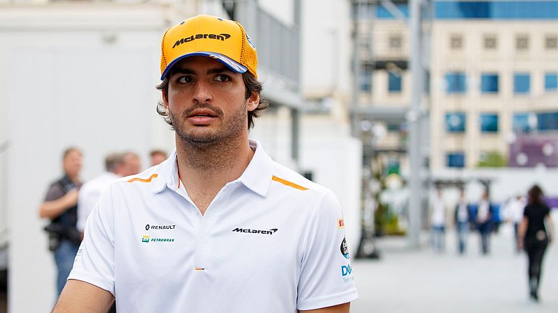Carlos Sainz ficha por Ferrari