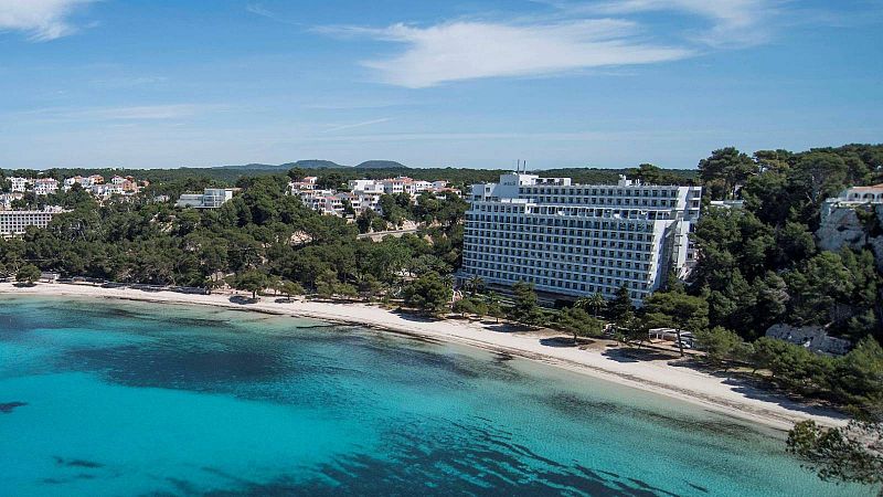 Polémica por la posible ampliación de hoteles en Baleares | Ver