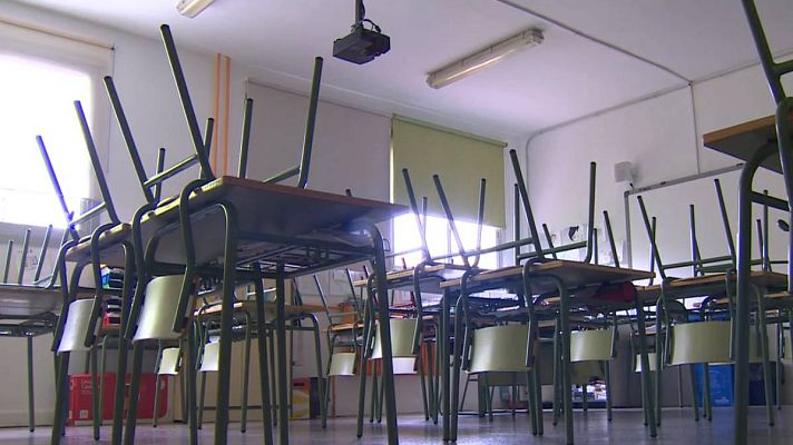 Telediario 1 - Los profesores expresan sus dudas sobre las posibles fórmulas para retomar las clases