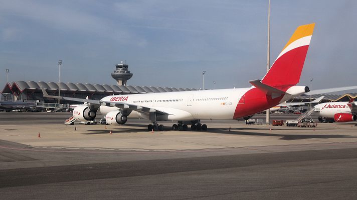 Informativo 24h - El Gobierno prorroga hasta el 15 de junio la restricción de viajes desde países no comunitarios