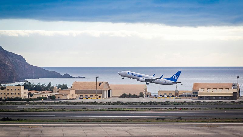 El Gobierno de España ha prorrogado la restricción temporal de viajes no imprescindibles desde terceros países a la Unión Europea y países asociados Schengen por razones de orden público y salud pública hasta el próximo 15 de junio, siguiendo así las