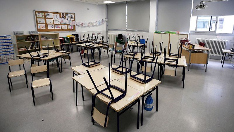 Preocupación entre los padres ante la propuesta de las comunidades autónomas de no retomar el curso presencial