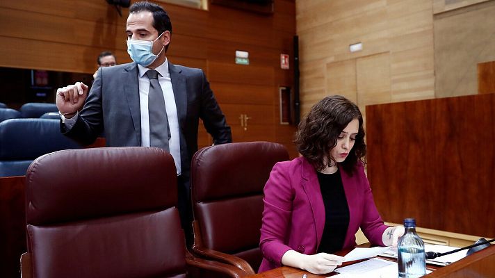 Especiales informativos - Ayuso defiende el contrato con Room Mate y niega discrepancias con Ciudadanos