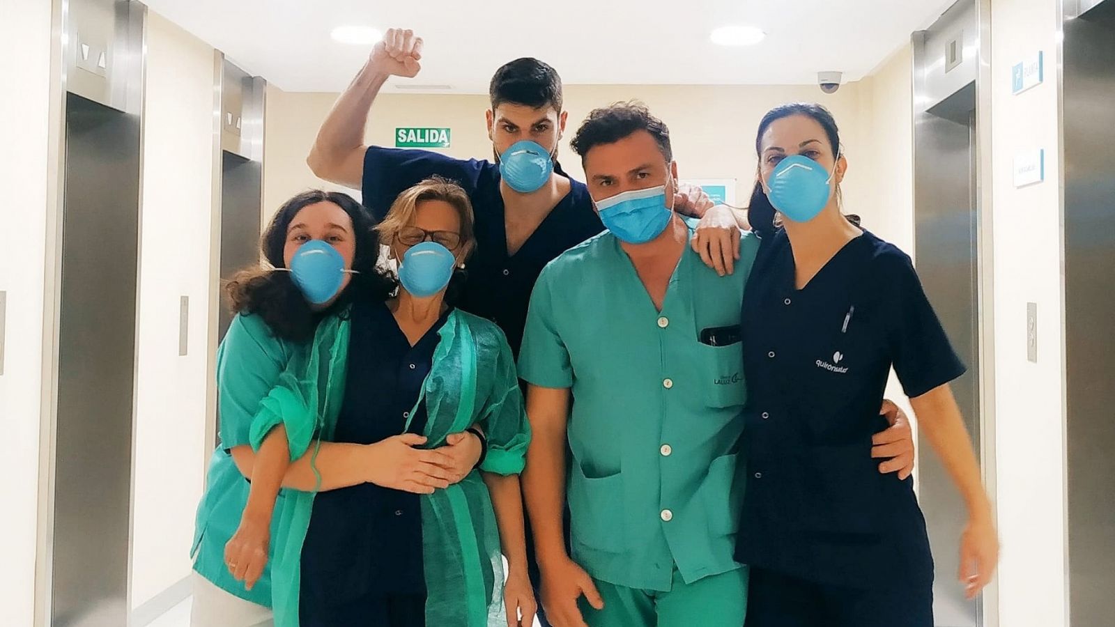 Vídeo: Un grupo de sanitarios de Madrid atiende de forma voluntaria las residencias de su área - RTVE.es