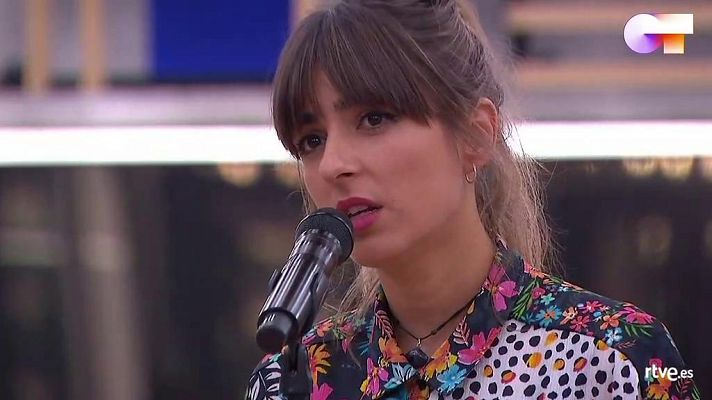 Maialen canta "Sargento de hierro" 1r pase de micros