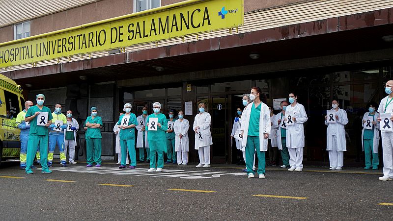 Vídeo | Simón: "La mayor parte de los casos que se detectan en España están asociados al ámbito sanitario"