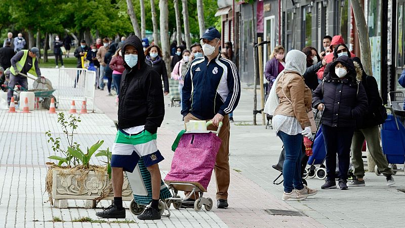 El coronavirus agrava la crisis social en los barrios más pobres 