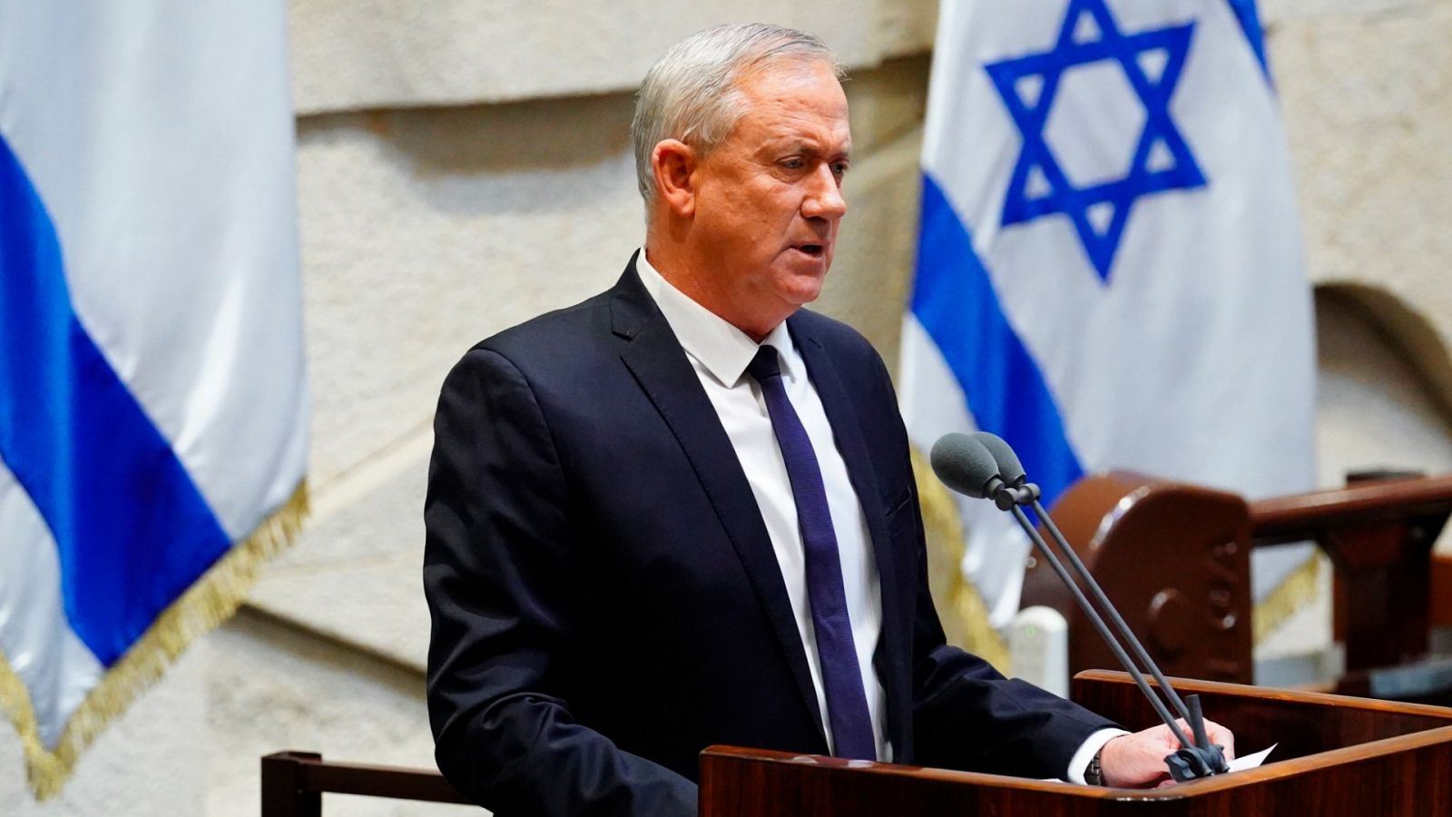 El parlamento israelí aprueba el nuevo Gobierno de coalición de Netanyahu y Gantz