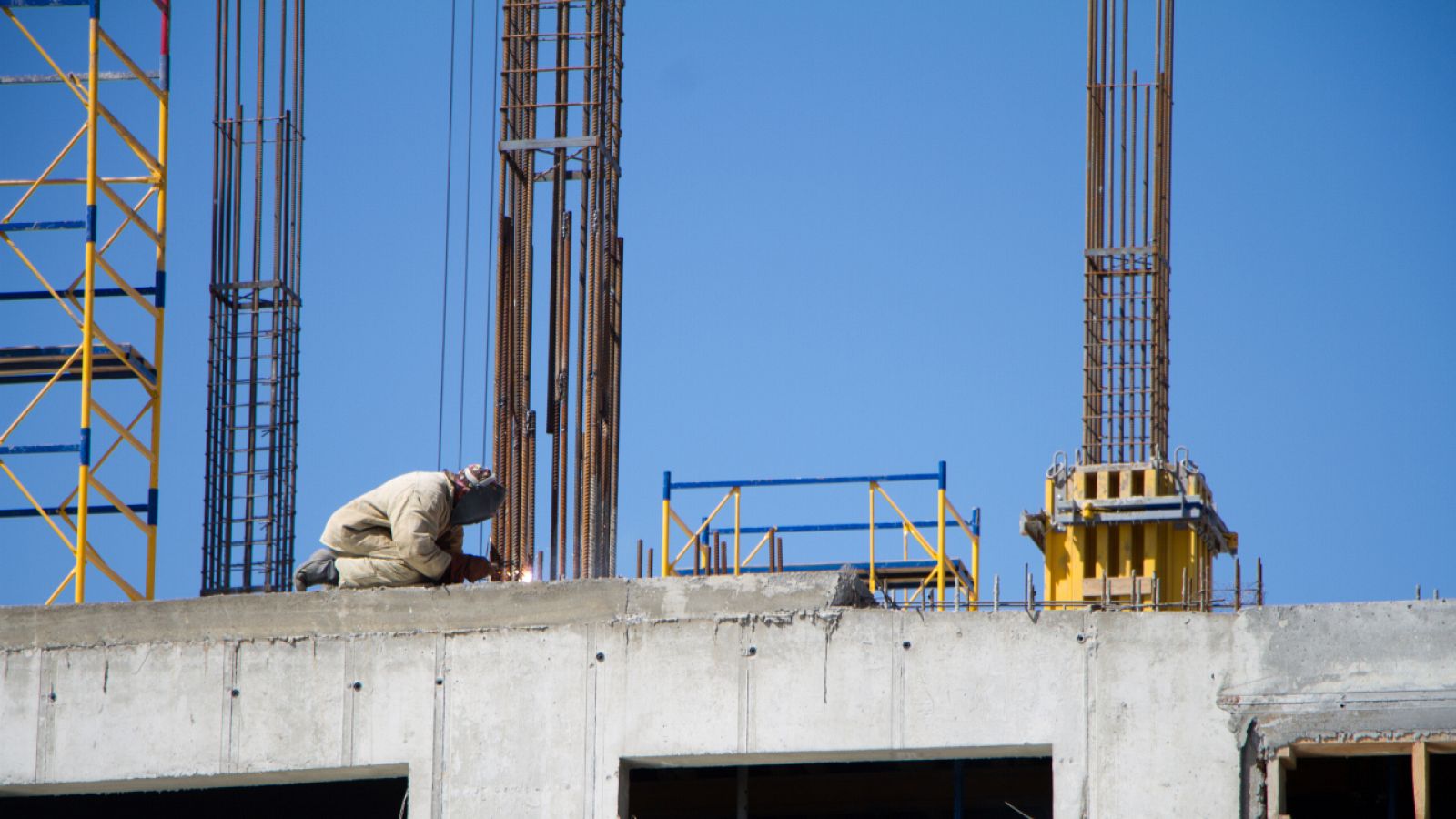 El campo y la construcción: el nuevo nicho de los parados