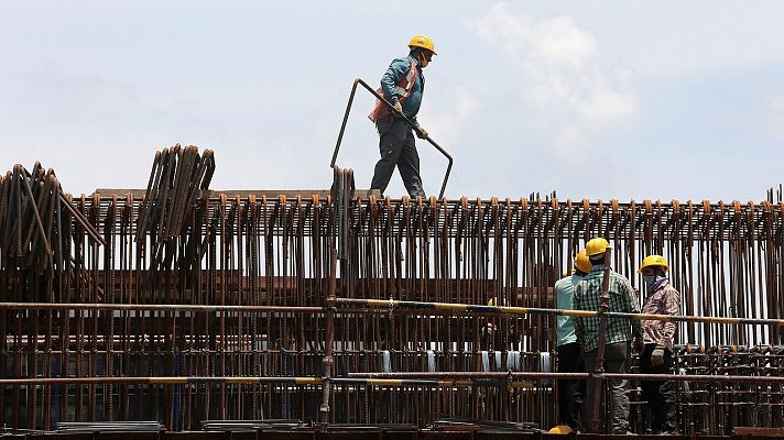 Telediario 1 - El Banco de España cree que la crisis por el coronavirus será más larga de lo esperado