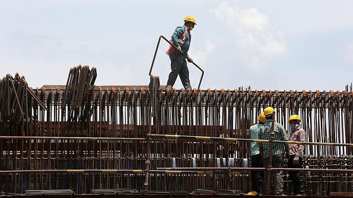 Telediario 1 - El Banco de España cree que la crisis por el coronavirus será más larga de lo esperado