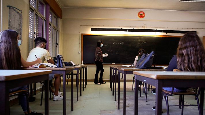 Portugal reabre las aulas de los institutos dos meses después