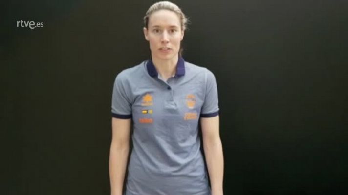 Anna Gómez y María Pina renuevan con el Valencia Basket