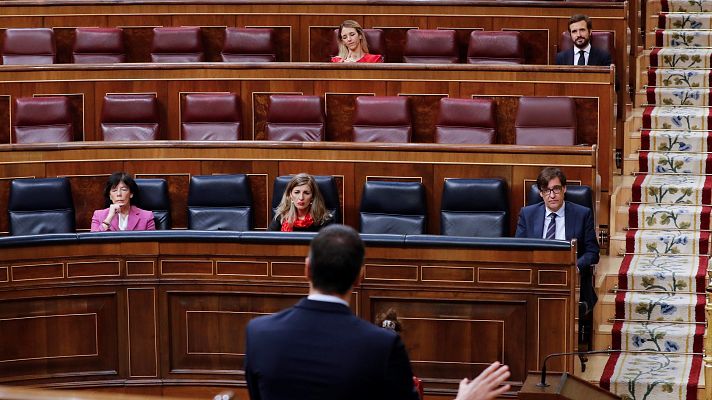 Telediario 1 - Barómetro CIS: El 48% de los españoles no apoya la gestión del Gobierno en la crisis de la Covid-19