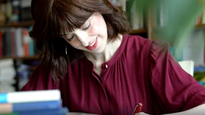 Telediario 1 - 'El infinito en un junco', el libro del confinamiento