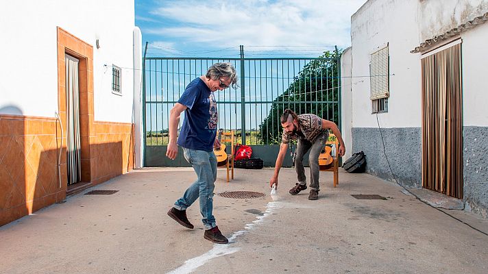 Astola y Ratón presentan su nuevo single en el primer concierto de la Fase 1 entre Sevilla y Cádiz