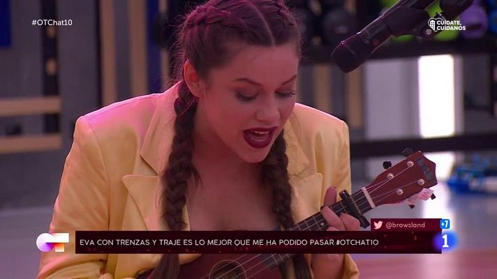 Eva canta una canción a Ivan Labanda en El Chat 10