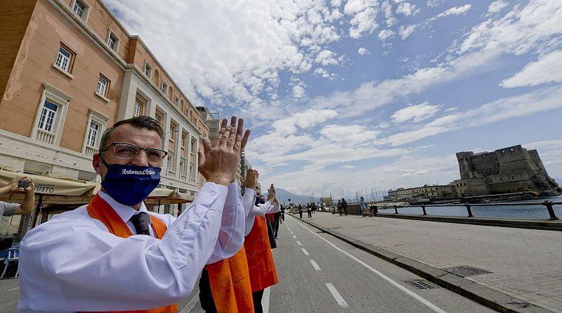 El uso obligatorio de mascarillas en Italia se aplica a las regiones más afectadas por el coronavirus