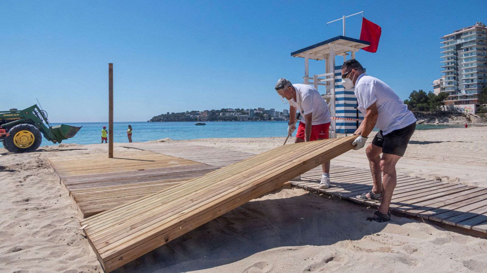 El plan 'anti-COVID' para playas: aforo limitado, distancias de seguridad y más desinfección