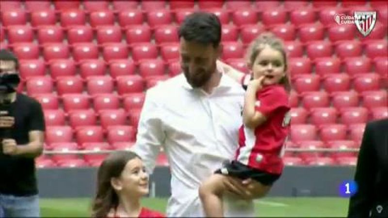 Vídeo: Aduriz se despide del Athletic de Bilbao en San Mamés