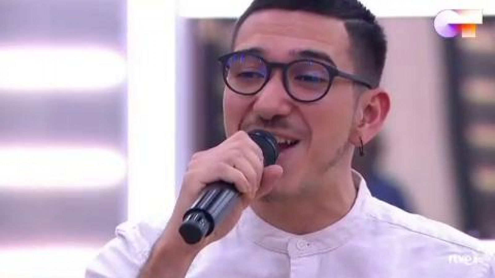 OT 2020 | Bruno canta "Fugitivos" en el primer pase de micros de la Gala 11 de Operación Triunfo