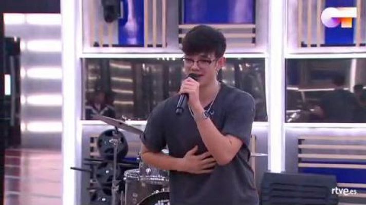 Flavio canta "Calma" 1r pase de micros