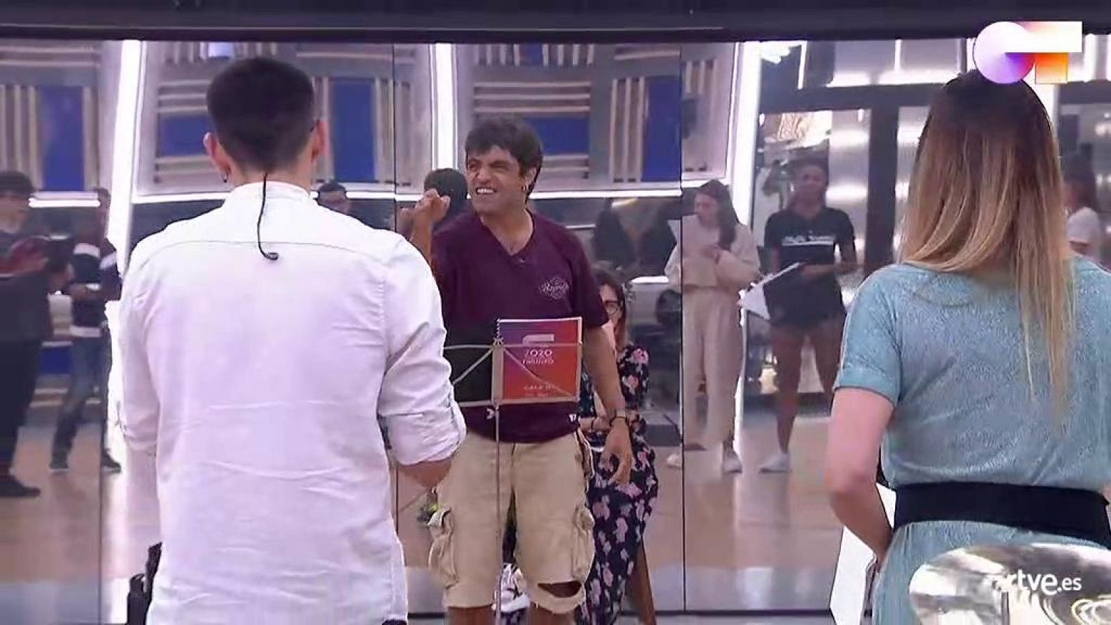 OT 2020 canta "Forever Young", de Alphaville, en el primer pase de micros de la Gala 11 de Operación Triunfo 2020