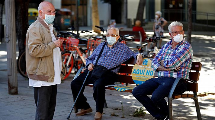Telediario 1 - El COVID-19 no trata igual a hombres y mujeres