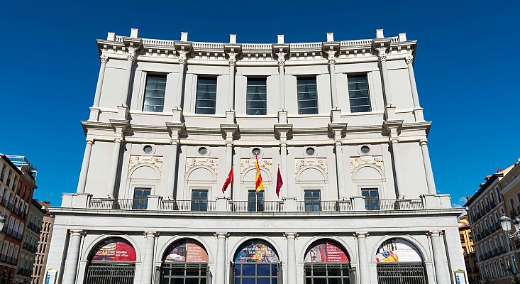 Telediario 1 - Los primeros trabajadores del Teatro Real se incorporan este lunes al entrar Madrid en la Fase 1 de la desescalada