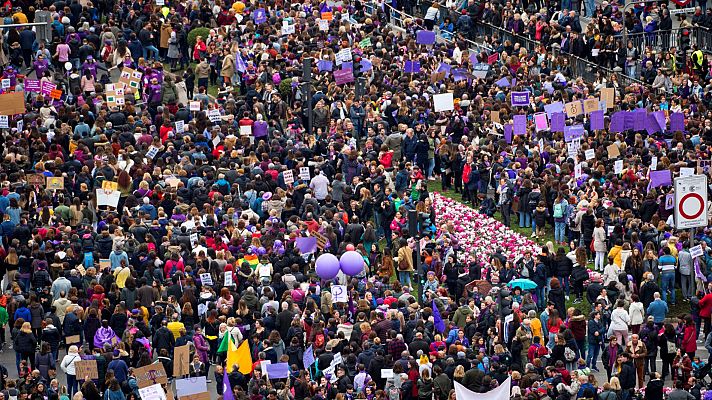 Telediario 1 - La Abogacía del Estado acusa a la juez del 8-M de abrir una "causa general de la crisis sanitaria"