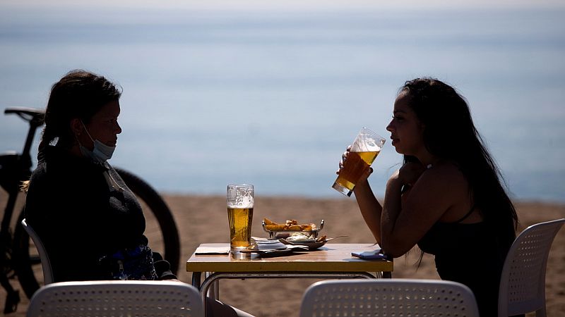 El Gobierno estudia que la desescalada pueda terminar antes de lo previsto en algunas comunidades autónomas