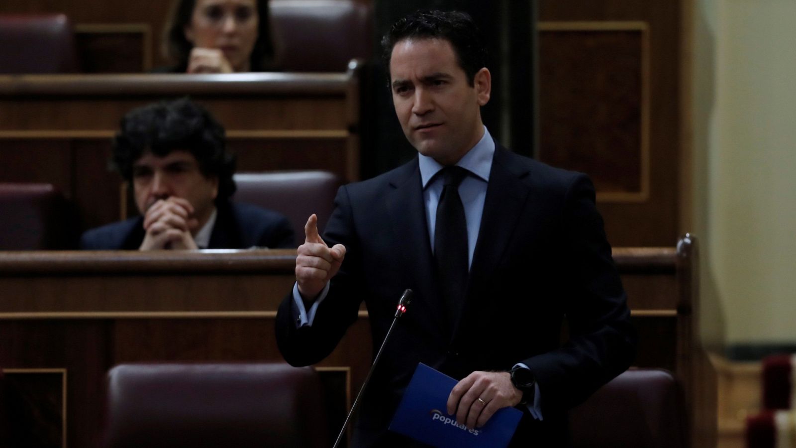 El PP, sobre el cierre de Nissan: "Los 3.000 empleos los ha destruido el Gobierno con sus irresponsabilidades" - Informativo 24h | Ver