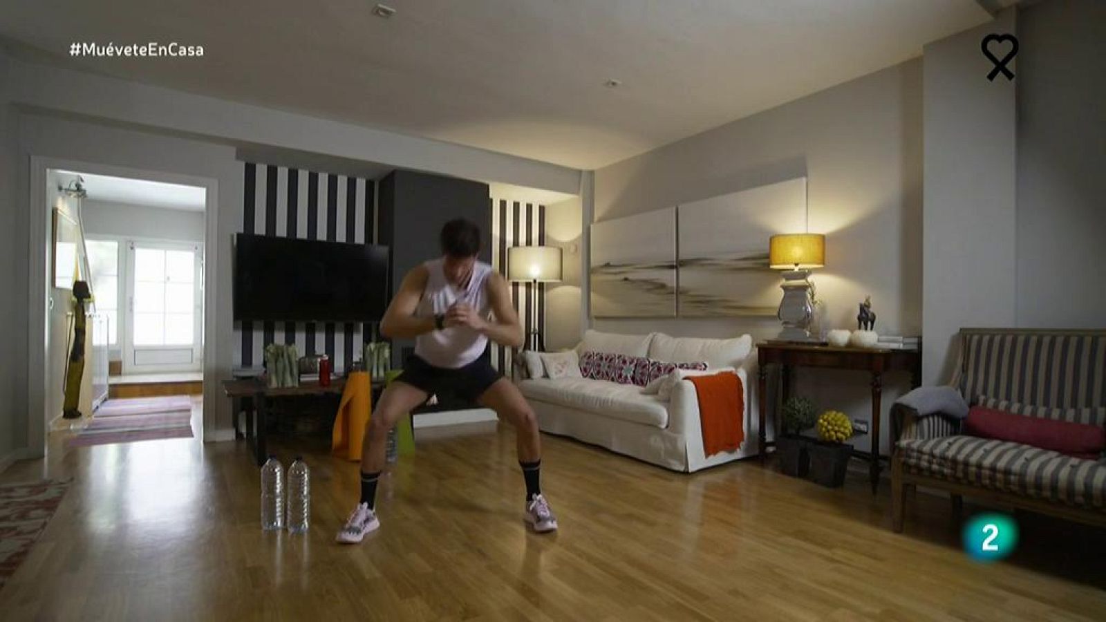 ¡Fortalece brazos y piernas! - Muévete en casa 