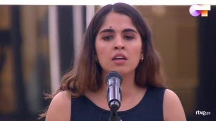 Anajú canta "Nana del Mediterráneo" 1r pase de micros