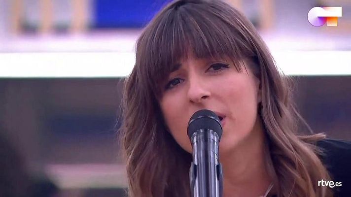 Maialen canta Si te vas 1r pase de micros