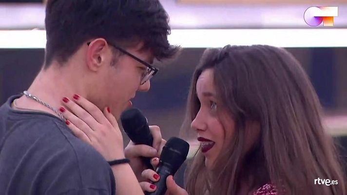 OT 2020 - Eva y Flavio cantan "Hey, Baby" 1r pase de micros