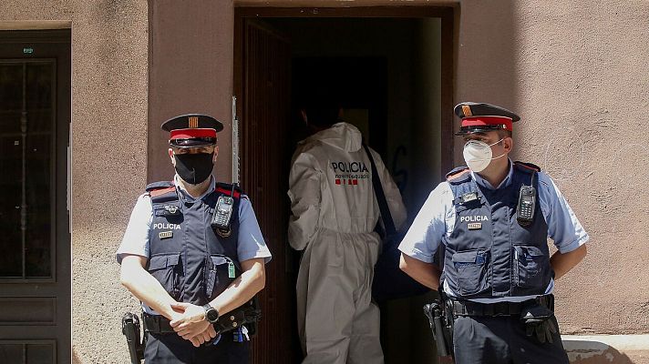 Telediario 1 - Esplugues guarda un minuto de silencio