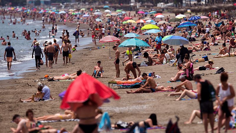 Todas las Comunidades Autónomas, salvo la valenciana y Ceuta, pedirán el cambio de fase