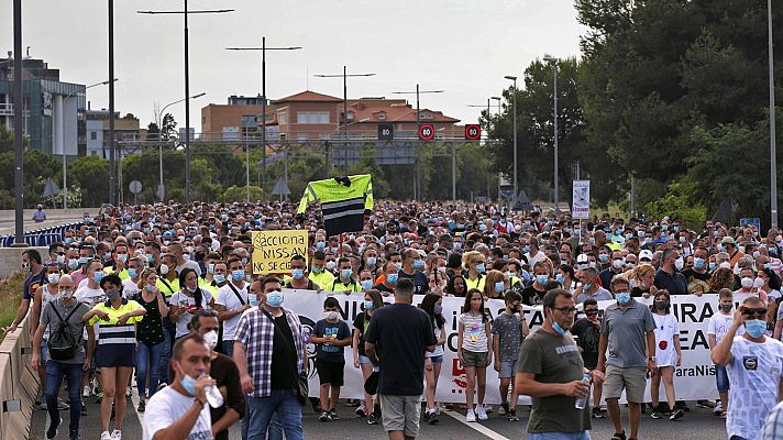 Los trabajadores de Nissan trasladan su protesta ante Renault, que gestiona la alianza en Europa