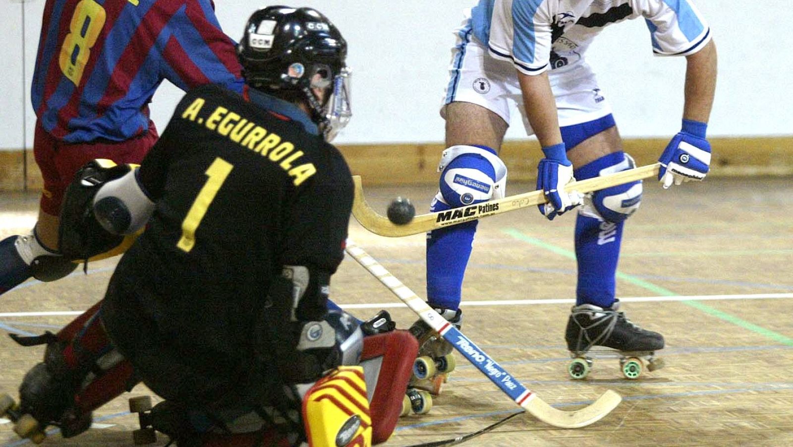 Hockey patines | El Barça renueva a su portero Egurrola